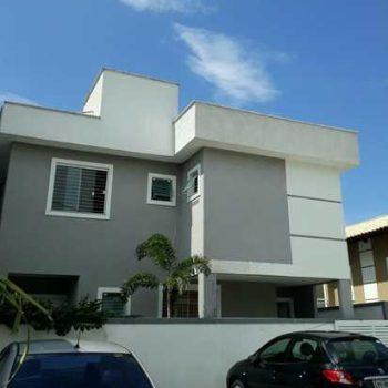 Residência duplex em Maria Paula. R$ 235.000,00