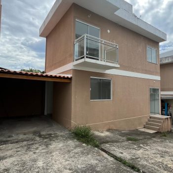 Residência Duplex em Maria Paula