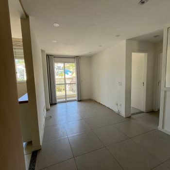 Apartamento em condomínio fechado com lazer completo e suíte!