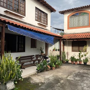 Casa Duplex à Venda em Maria Paula – Conforto e Ótima Localização!